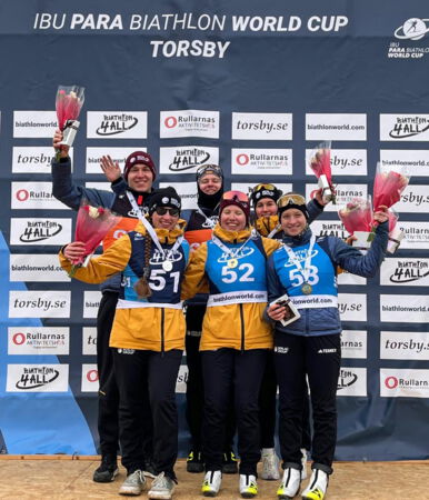 Das Podium der Frauen mit Sehbeeinträchtigung nach der Sprint-Verfolgung.